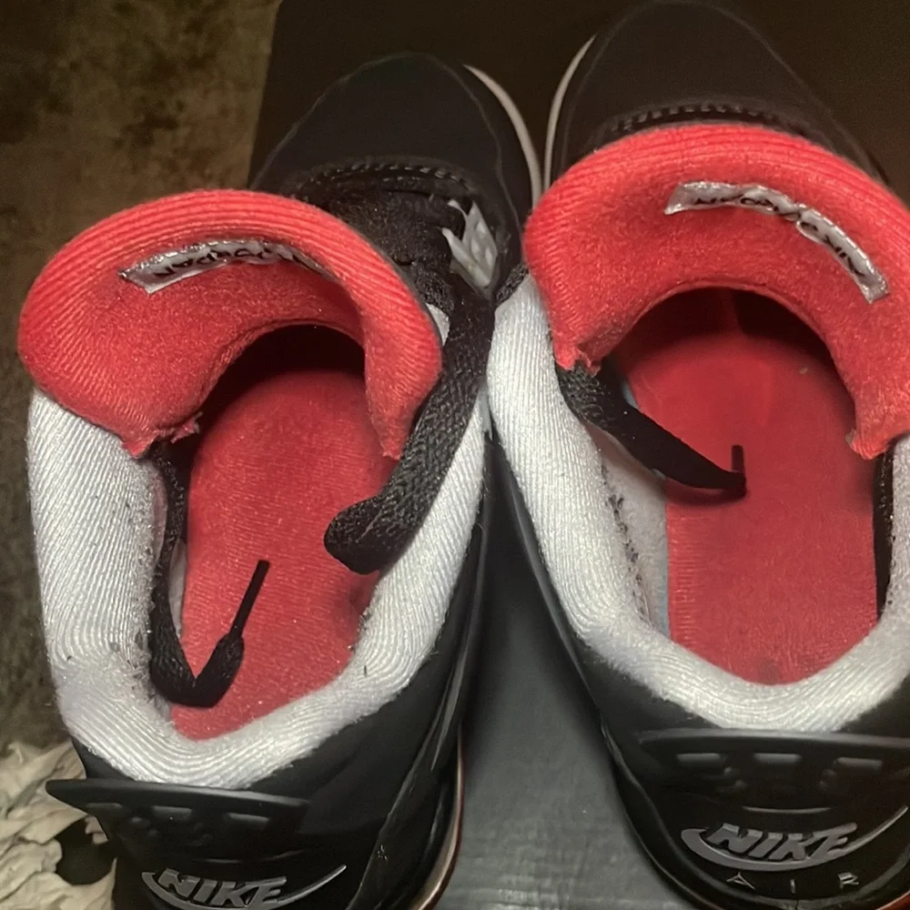 Air Jordan 4 Retro black/cement grey (2019)- GS 5.5